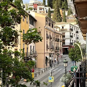 https://4-balconies-house-in-the-jewish-neighborhood.es-andalucia.com